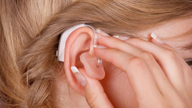 Advantages of Buying Hearing Aids Online for Improved Hearing and Convenience