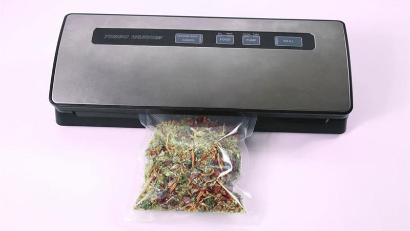 Top Vacuum Sealers for Fresh Food Preservation and Waste Reduction