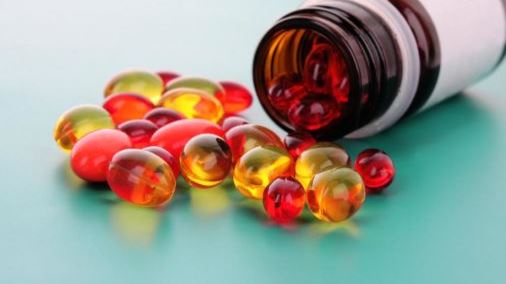 Comprehensive Guide to Multivitamins: Benefits, Usage, and Expert Insights