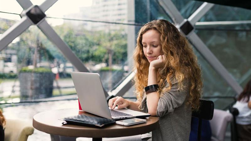 Comprehensive Guide to the Best Royalty-Free Stock Photo Platforms