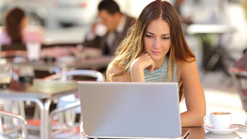 Essential Factors to Consider When Purchasing a Laptop