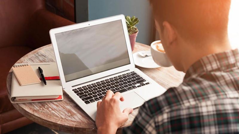 Ultimate Guide to Securing Affordable Laptops for Students in 2024