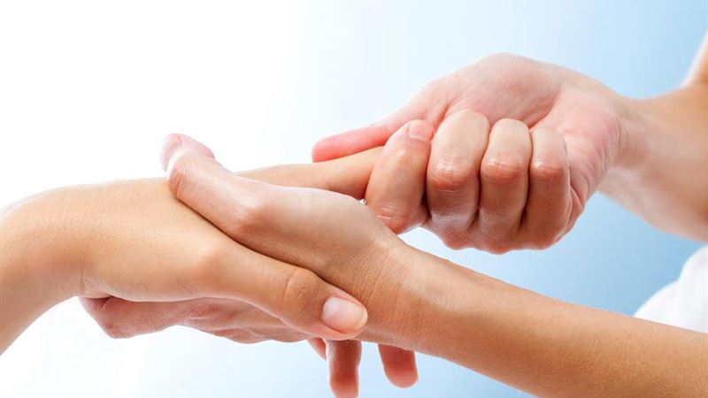 Effective Strategies to Alleviate Rheumatoid Arthritis Discomfort During Nighttime