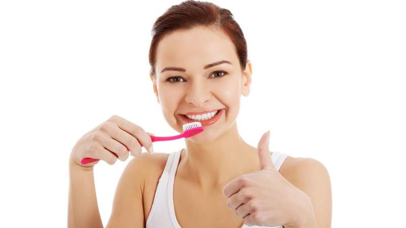 Essential Factors to Evaluate Before Selecting a Teeth Whitening Toothpaste
