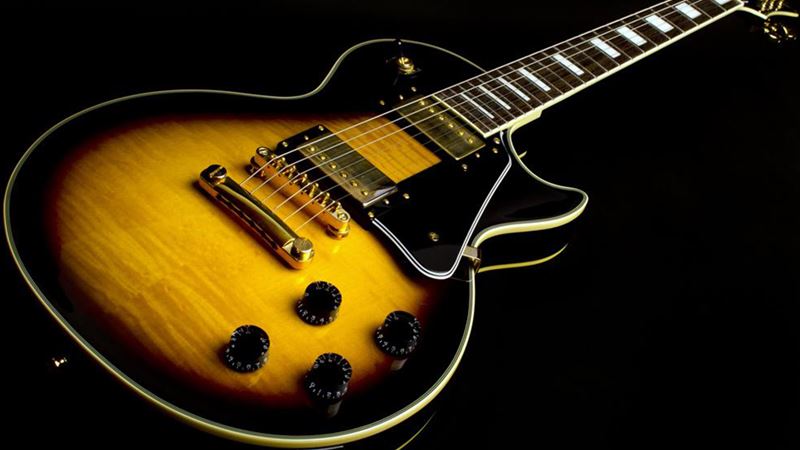 Essential Tips for Selecting the Perfect Guitar for Your Needs