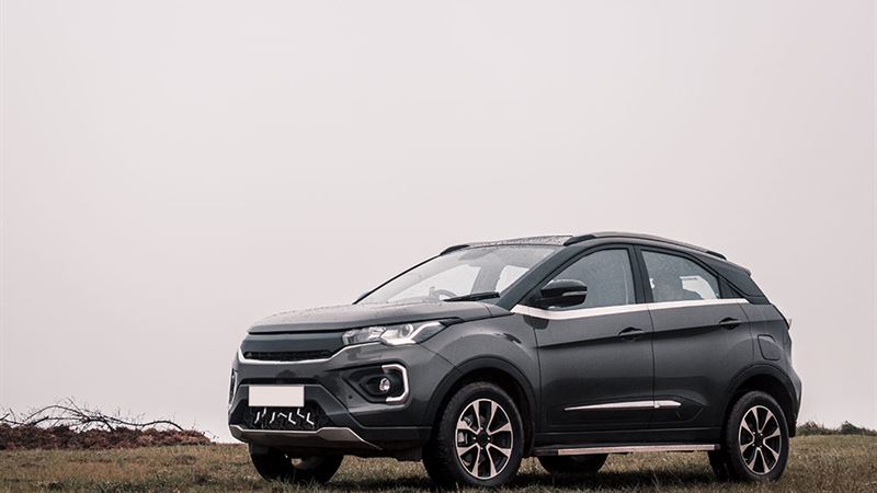 In-Depth Guide to the INFINITI QX60 Hybrid: The Ultimate Luxury SUV Choice