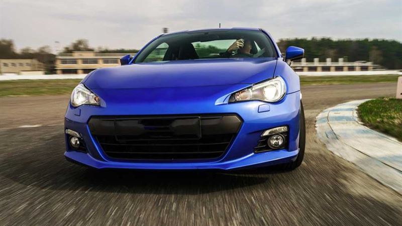 Comprehensive Guide to the Top Luxury Cars of 2017