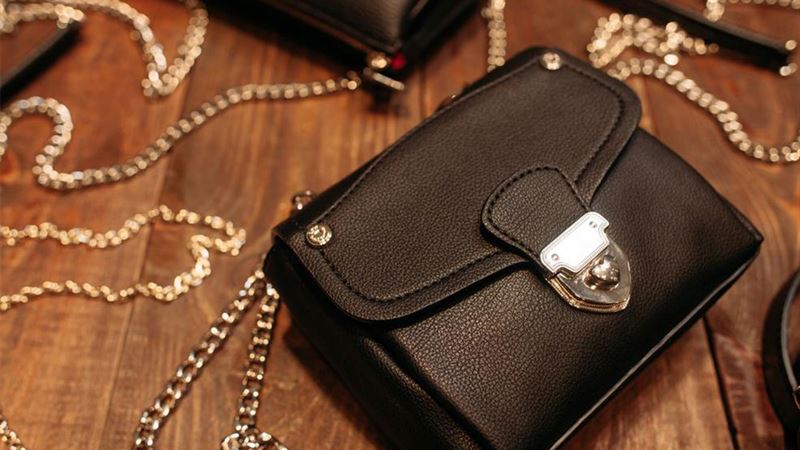 Stylish and Practical Designer Weekend Bags for Your Getaway