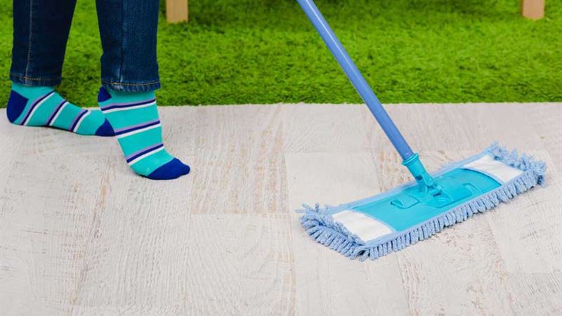 Comprehensive Guide to Maintaining and Cleaning Wooden Floors for Long-Lasting Beauty