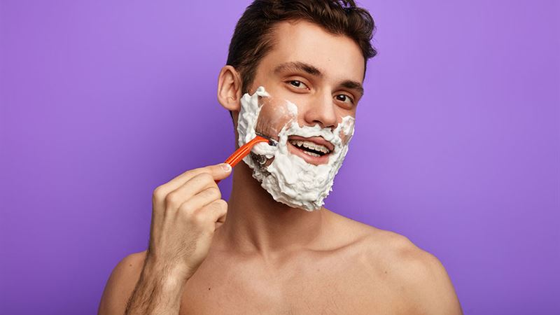 Comprehensive Guide to Men’s Shaving: Tips for a Smooth and Safe Experience