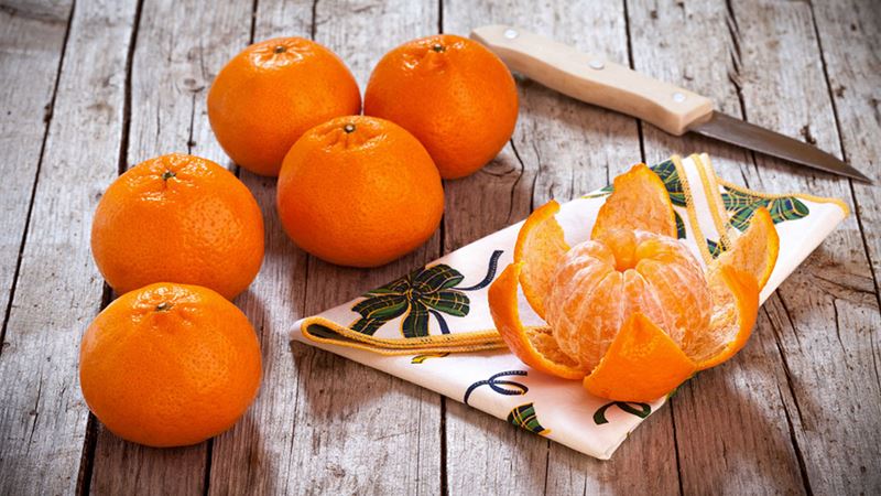 Comprehensive Dietary Strategies Using Fruits for Managing Diabetes Effectively