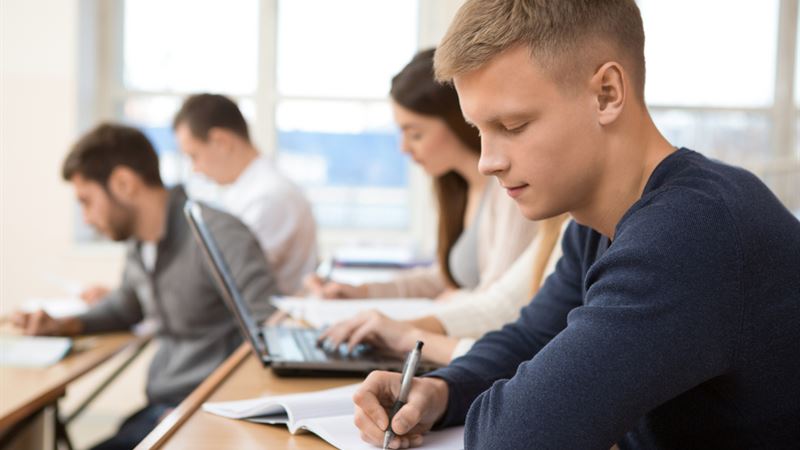 Comprehensive Guide to Undergraduate Scholarships: Key Insights and Benefits