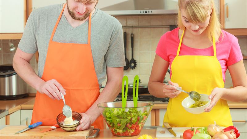 Comprehensive Guide to Creating a Migraine-Sensitive Diet Plan