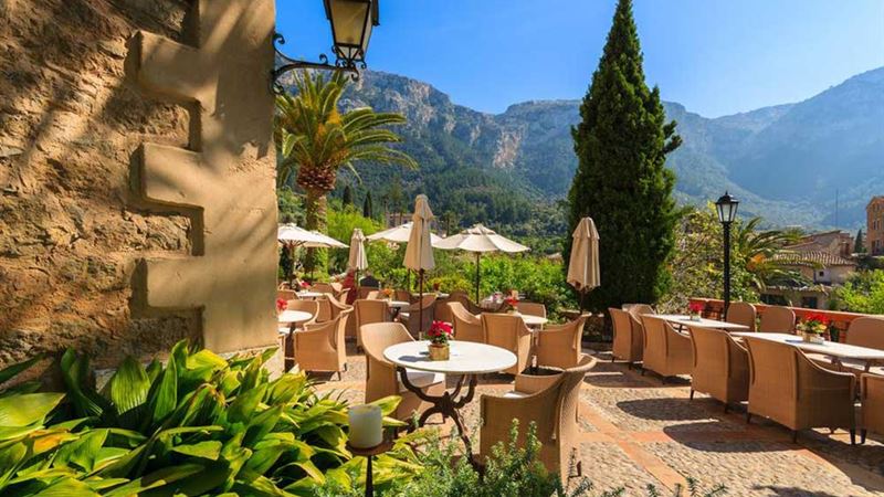 Top Sustainable Eco-Resorts to Consider for Your Next Eco-Conscious Vacation