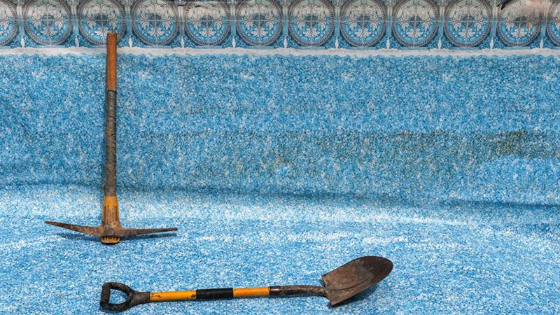 Comprehensive Guide to Repairing and Patching Your Intex Pool Liner Effectively