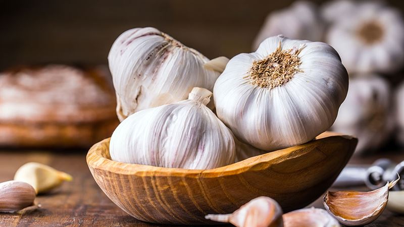 Comprehensive Guide to Managing Lupus Through Diet: Nutritional Tips and Foods to Avoid