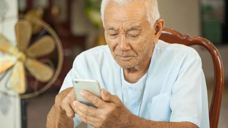 Essential Cellphones for Seniors: A Comprehensive Guide by AARP