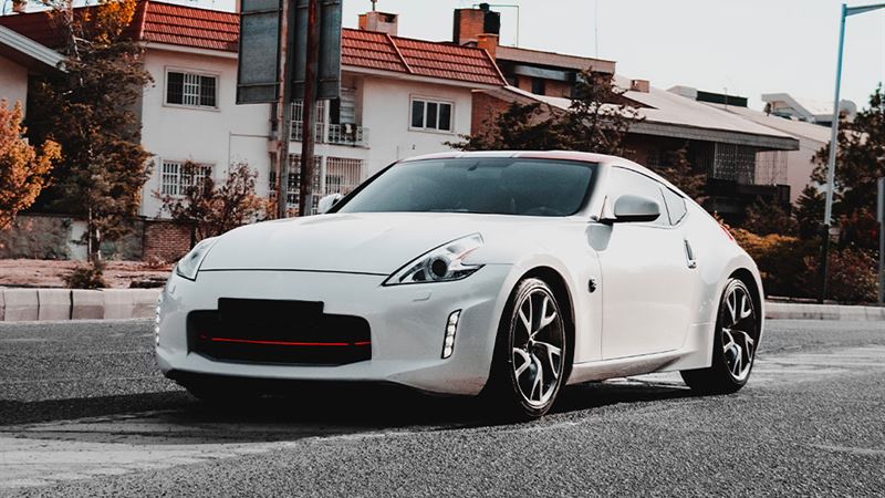 Why driving the Nissan 370Z Coupe is an exceptional choice for sports car enthusiasts
