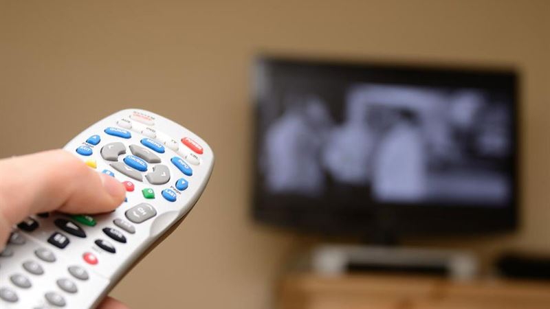 Comprehensive Guide to Purchasing a 63-Inch Television: Key Factors and Tips