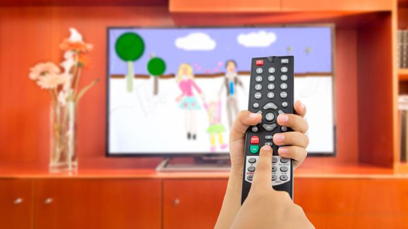 Advantages of Choosing Compact Television Sets for Your Space