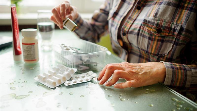 Understanding Psoriatic Arthritis: Causes, Triggers, Lifestyle Strategies, and Therapeutic Options