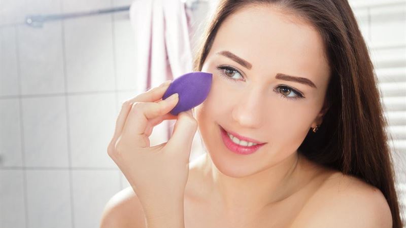 Essential Foundations for Aging Skin: A Comprehensive Guide to Choose the Best