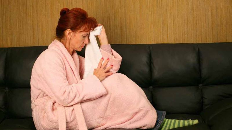 Recognizing the Early Indicators and Symptoms of Alzheimer's Disease