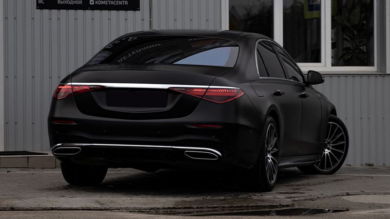 Comprehensive Overview of the Mercedes-Benz CLS: Features, Performance, and Design