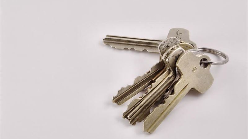 Comprehensive Guide to Automotive Keys: Types, Repairs, and Solutions by Auto Locksmiths