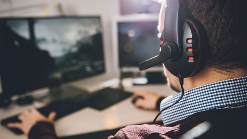 Ultimate Guide to Gaming Headphones: Features, Pricing, and Buyer Tips