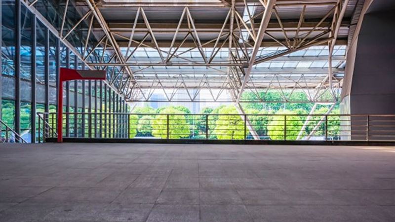 Essential Guidelines to Avoid Common Mistakes When Selecting a Roof Replacement Contractor