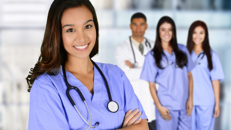 Choosing the Right Accredited Online Nursing Program for Your Career Growth
