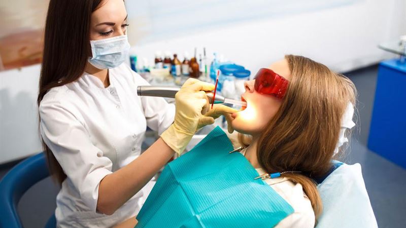 Comprehensive Guide to Gum Disease Treatments: Surgical and Non-Surgical Approaches