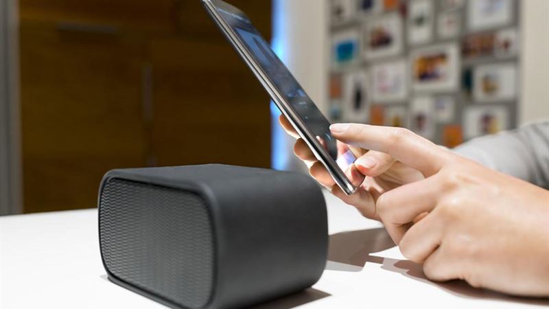 Top Wireless Speakers of 2024: An In-Depth Guide to Selecting the Best Portable Sound Systems