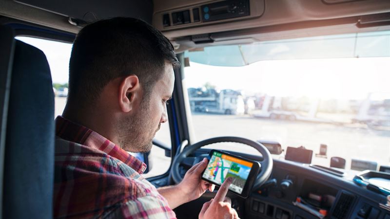 Advanced Vehicle Tracking Solutions: Enhancing Fleet Management and Security