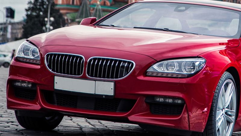 Exploring the Remarkable Features and Luxury of the BMW 330e Hybrid Sedan