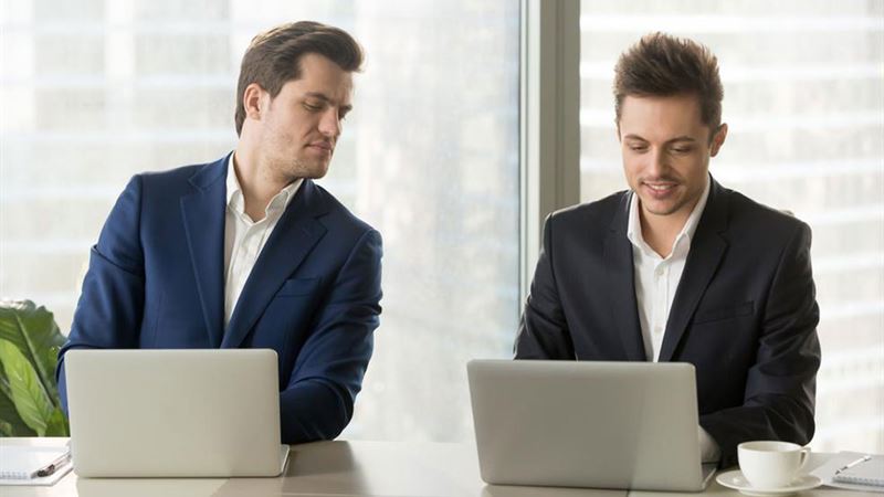 Comprehensive Overview of Windows Laptops: Benefits and Challenges