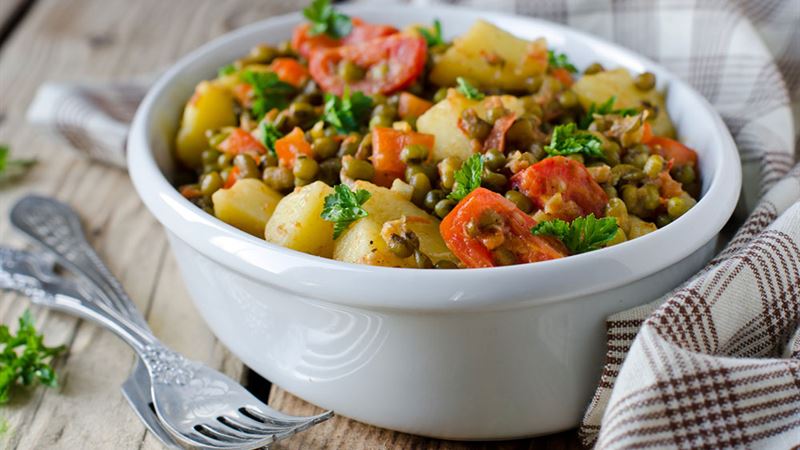 Nutritional Strategies for Managing Multiple Myeloma Symptoms Effectively