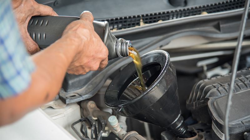 Maximize Savings on Auto Maintenance with Expert Oil Change Coupons and Deals