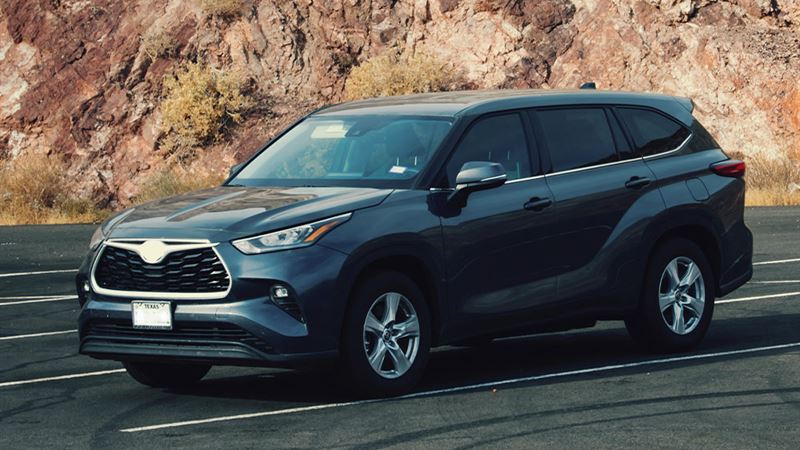 Comprehensive Guide to the 2019 Toyota Highlander: Trims, Features, and Buying Tips