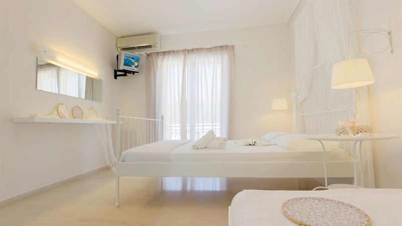 Essential Guide to Home Hospital Beds: Improving Comfort and Care at Home