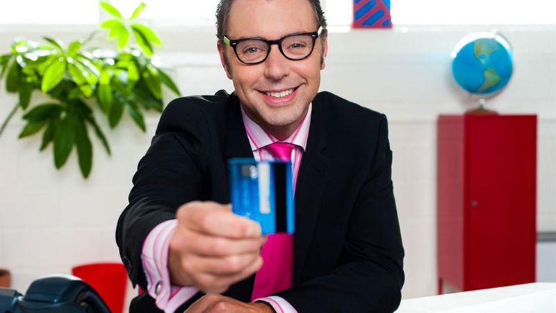 Key Considerations Before Applying for a Travel Rewards Credit Card