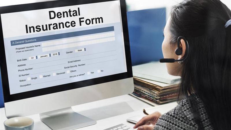 The Importance of Dental Insurance for Seniors: Protecting Oral Health in Later Years