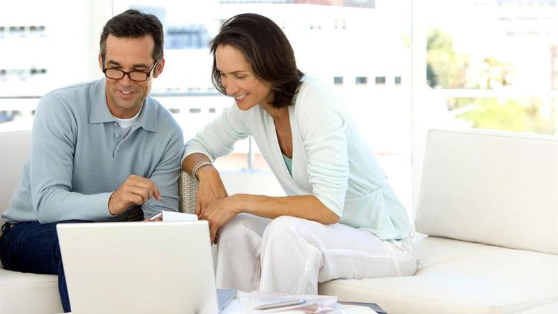 Top 4 Leading Online Personal Loan Providers for Quick and Flexible Financing