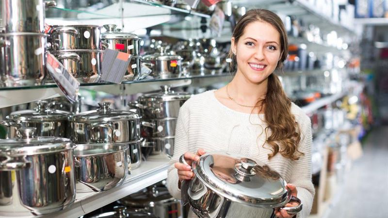 Upgrade Your Kitchen with Rachael Ray Cookware and Essential Ingredients