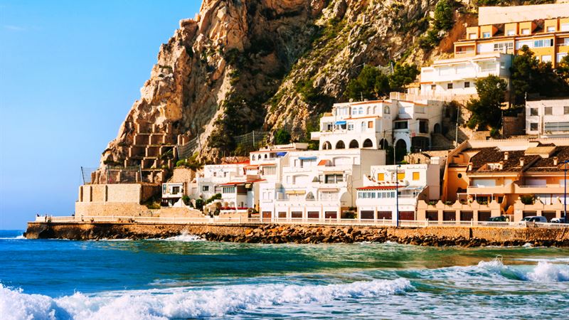 Experience the Ultimate Beach Getaway with All-Inclusive Holidays in Benidorm