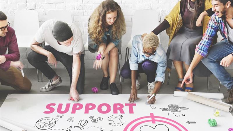 The Impact of Corporate Philanthropy on Business Growth and Community Relations