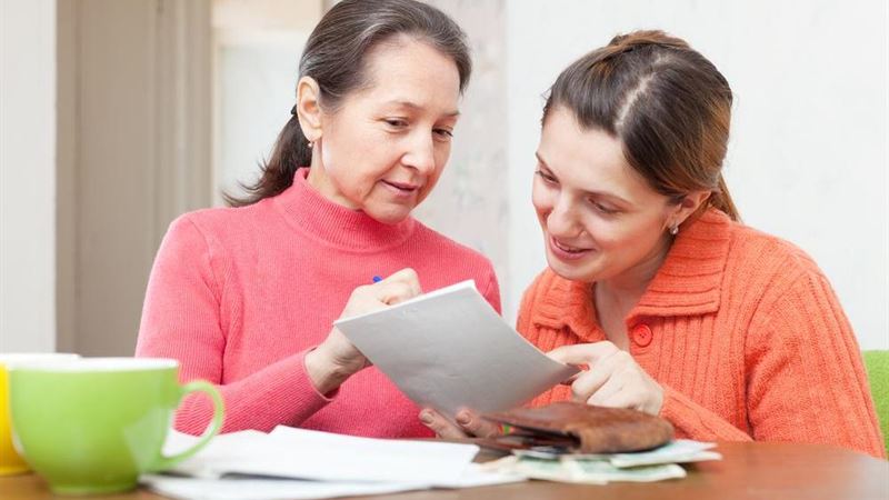 Essential Features to Consider for Optimal Hearing Aid Selection