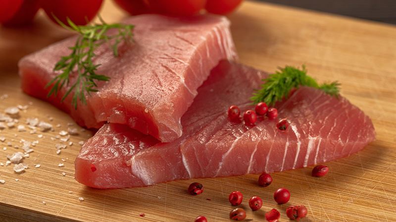 Essential Dietary Guidelines for Lung Cancer Patients: Foods to Steer Clear Of