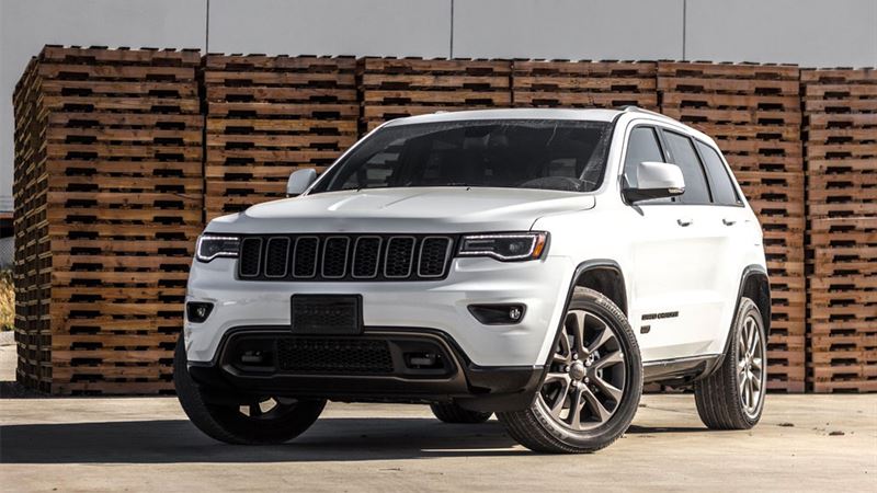 Discover the Jeep® Grand Cherokee: The Perfect Fusion of Elegance and Power